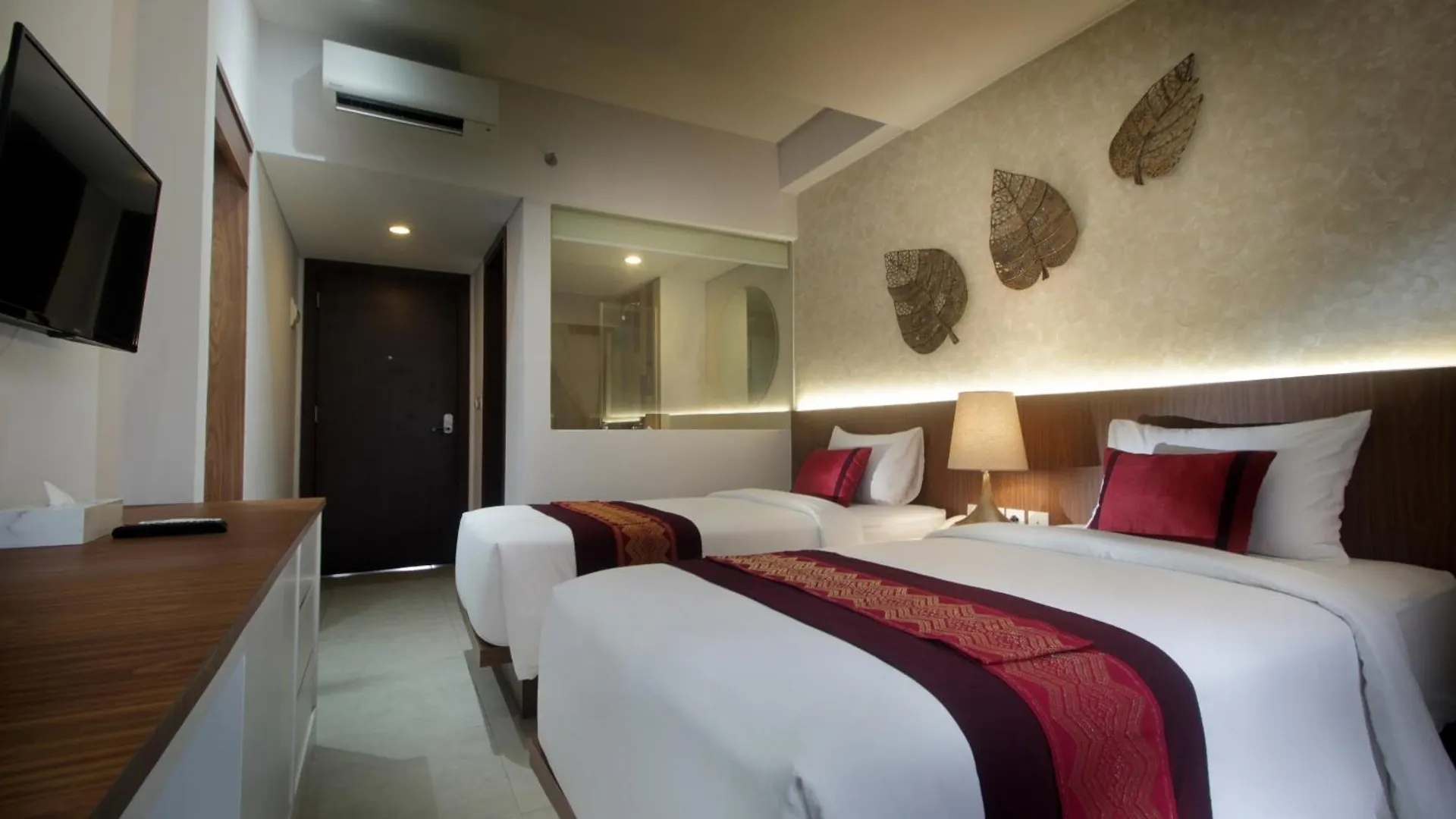 Nadi Hotel Legian